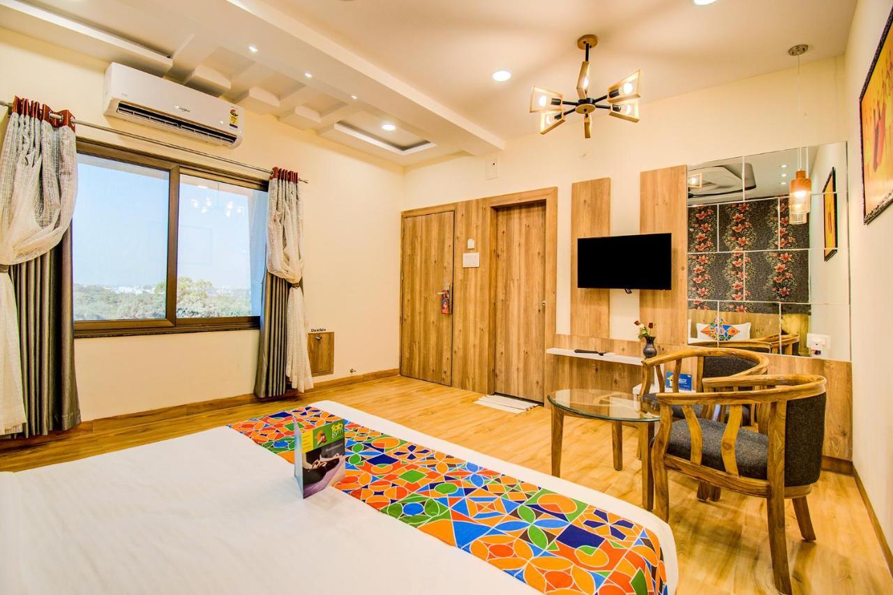 Fabhotel Prime Om Epic Vijay Nagar Indore Ngoại thất bức ảnh